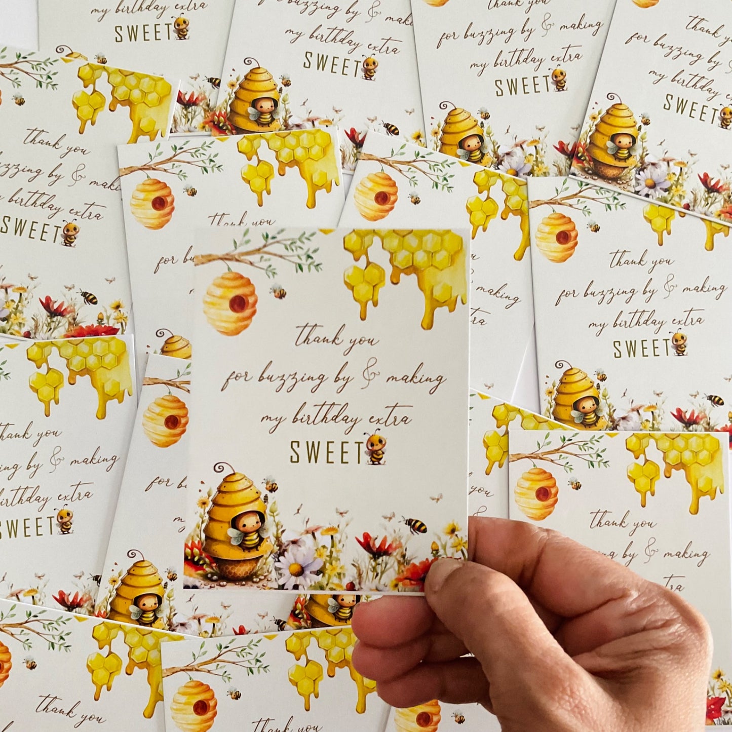 HoneyBee theme thank you card.